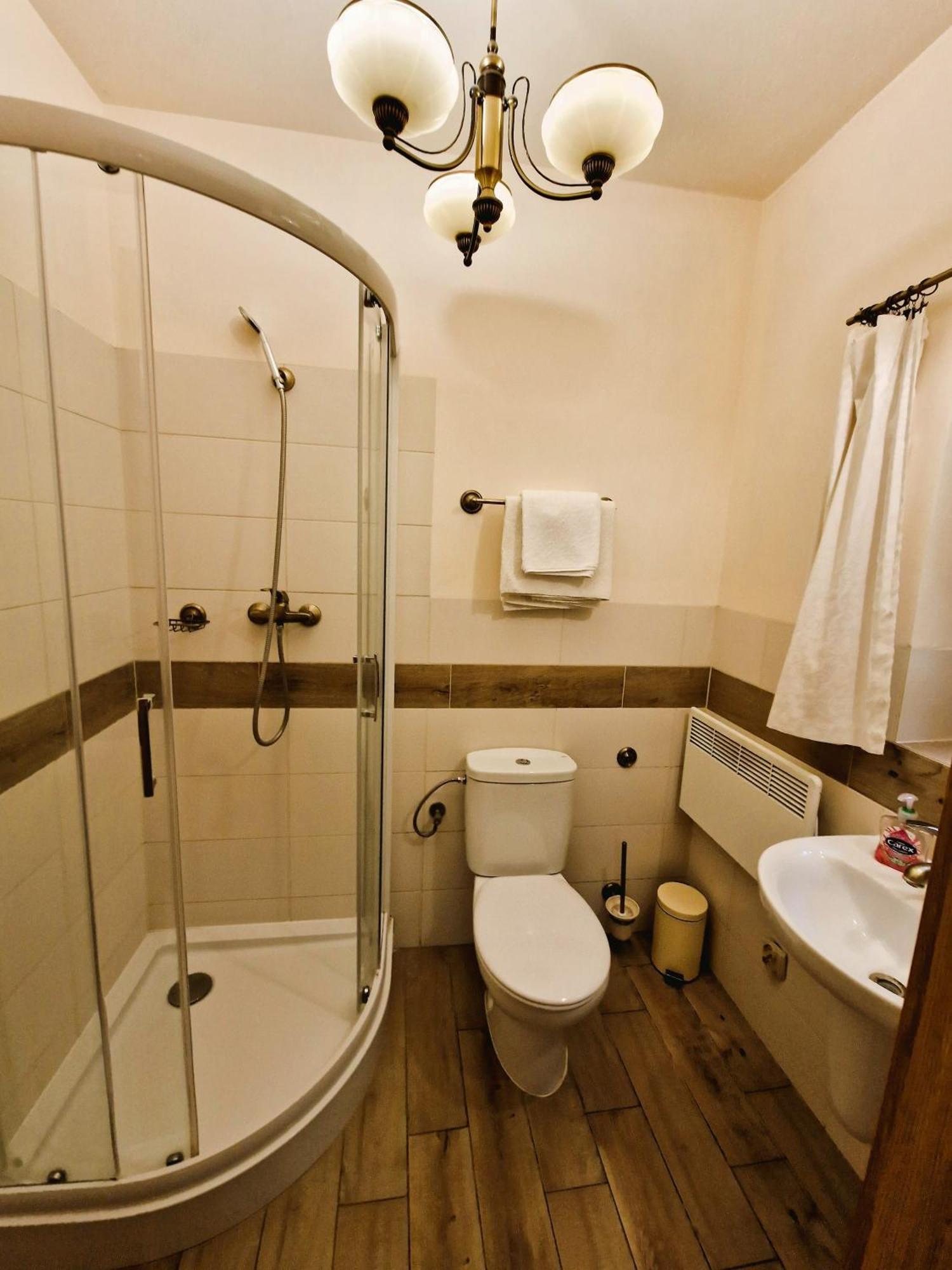 Zielone Wzgorza Villa Bytow  Phòng bức ảnh